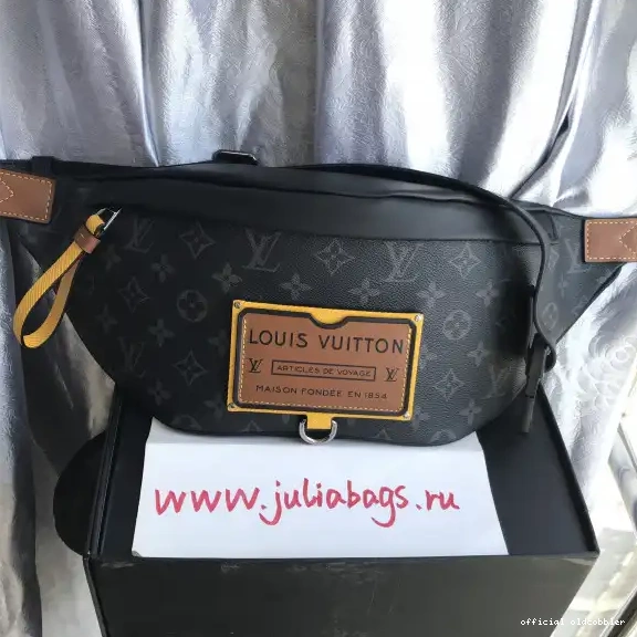 Official oldcobbler BUMBAG VUITTON LOUIS 0628